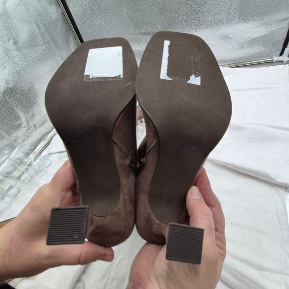 New Seychelles Paragon Boot heeled bootie Brown sueded women's size 7 - Picture 8 of 8